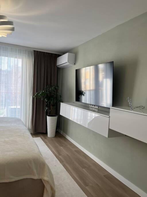 Apartman Artemis Daire Kösice Dış mekan fotoğraf